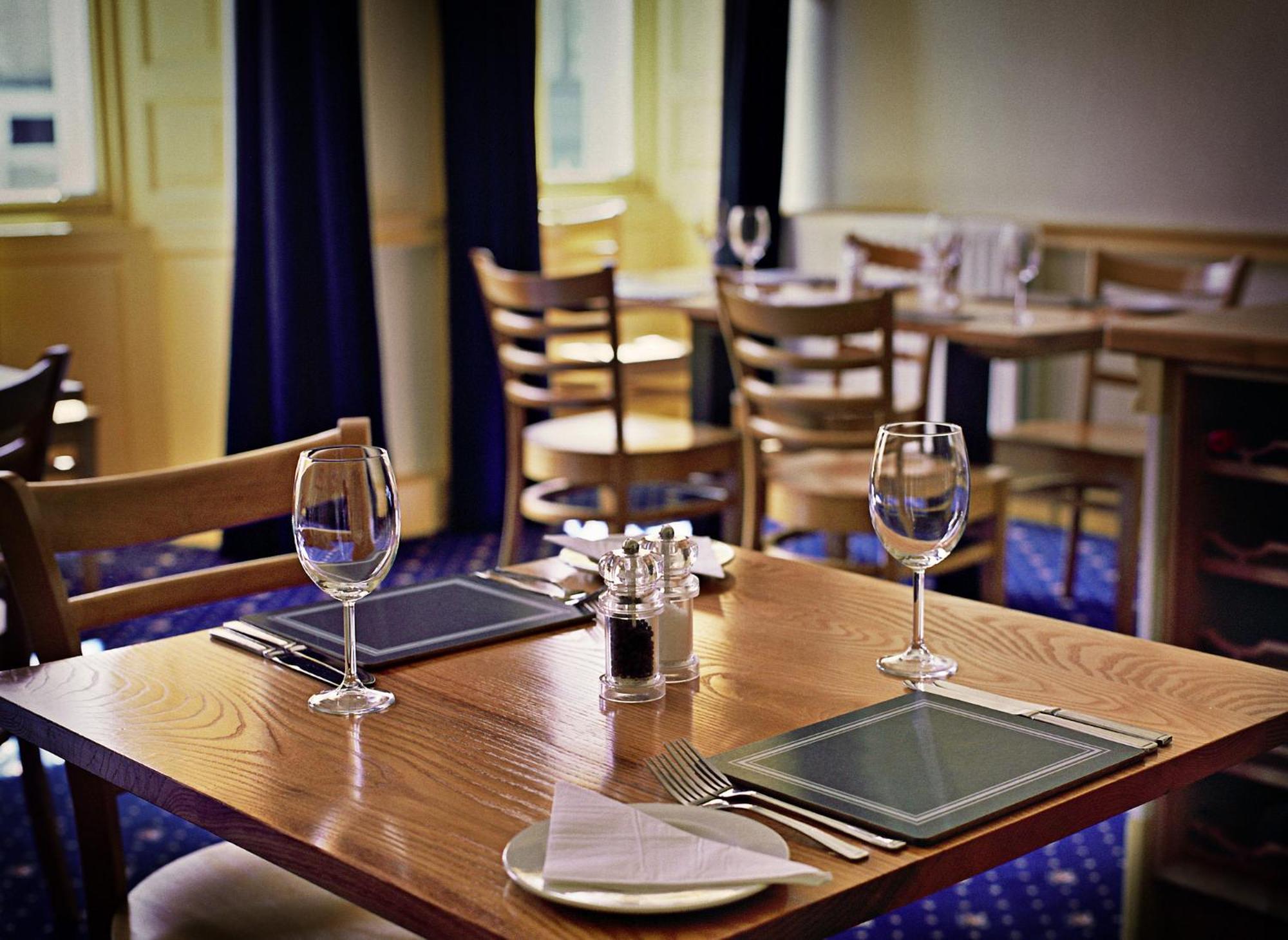 The Spread Eagle Hotel Джедборо Екстер'єр фото